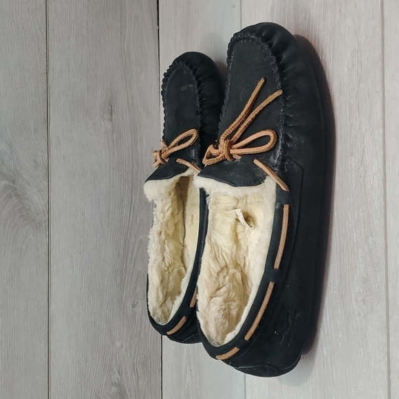 Ugg Australia Women 5612 Suede Loafer Slip on shoes slippers sz 9 - Picture 2 of 14